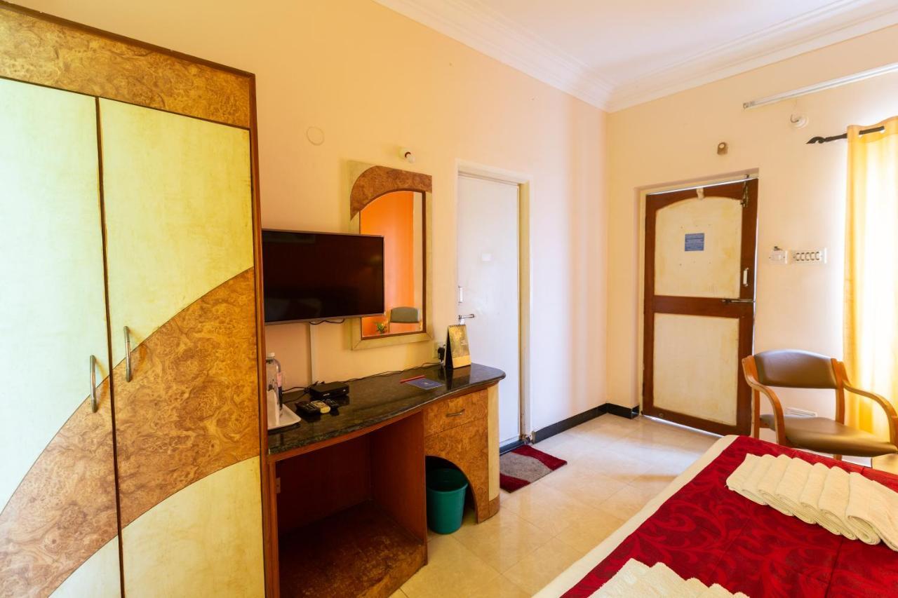Kstdc Hotel Mayura Bhuvaneshwari Kamalapur Hampi Luaran gambar