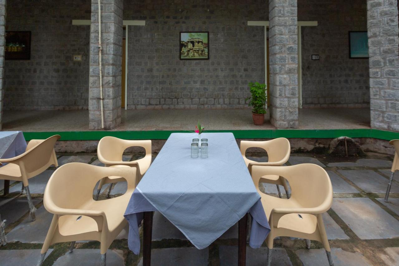 Kstdc Hotel Mayura Bhuvaneshwari Kamalapur Hampi Luaran gambar