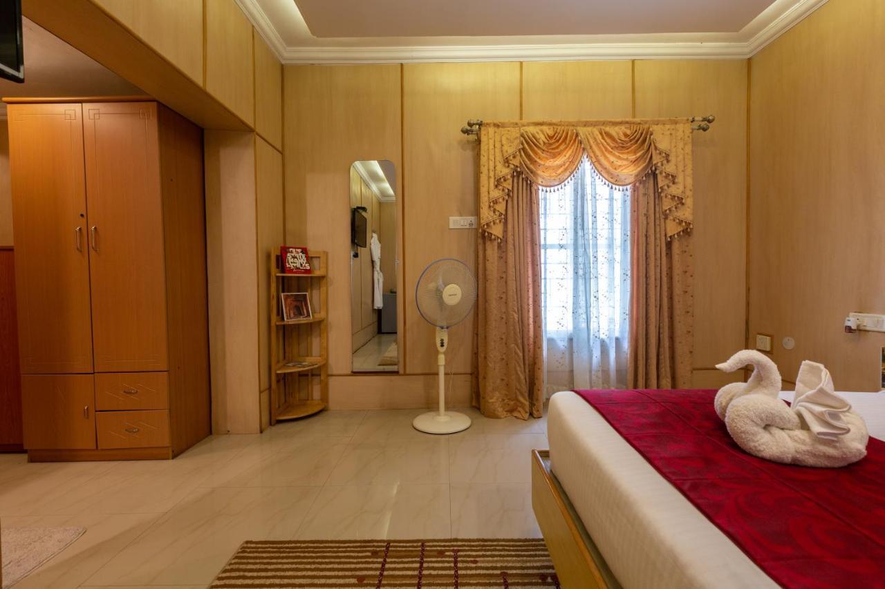Kstdc Hotel Mayura Bhuvaneshwari Kamalapur Hampi Luaran gambar