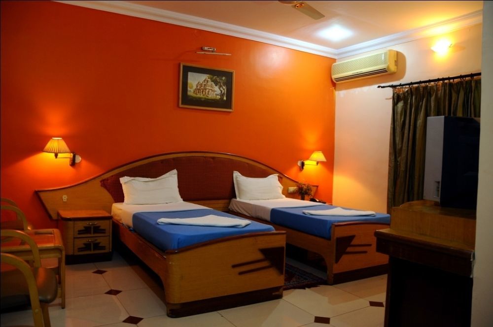Kstdc Hotel Mayura Bhuvaneshwari Kamalapur Hampi Luaran gambar