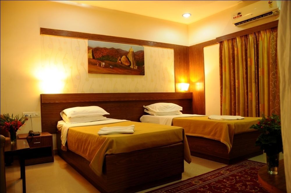 Kstdc Hotel Mayura Bhuvaneshwari Kamalapur Hampi Luaran gambar